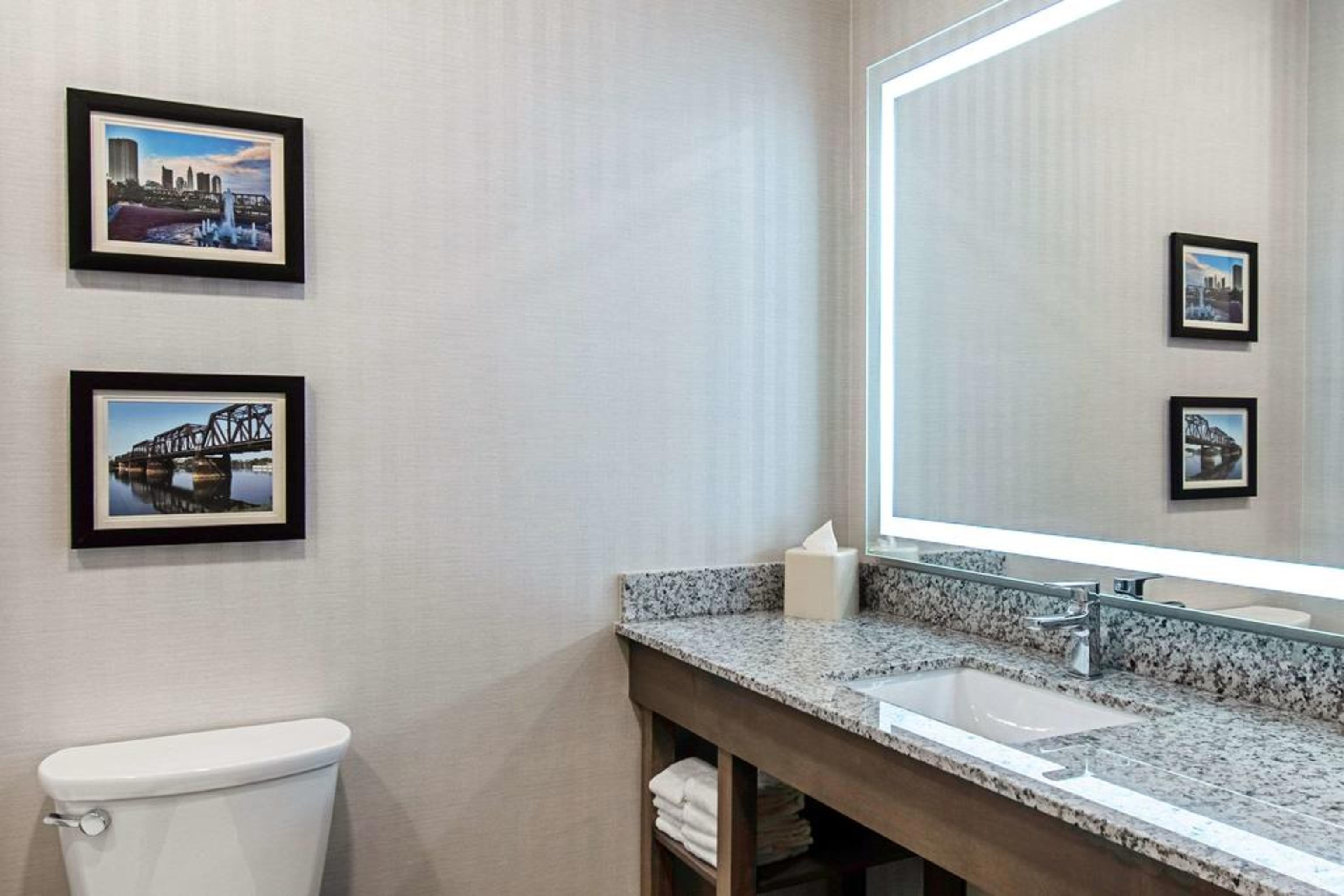 Comfort Suites Grove City - Columbus South Екстериор снимка